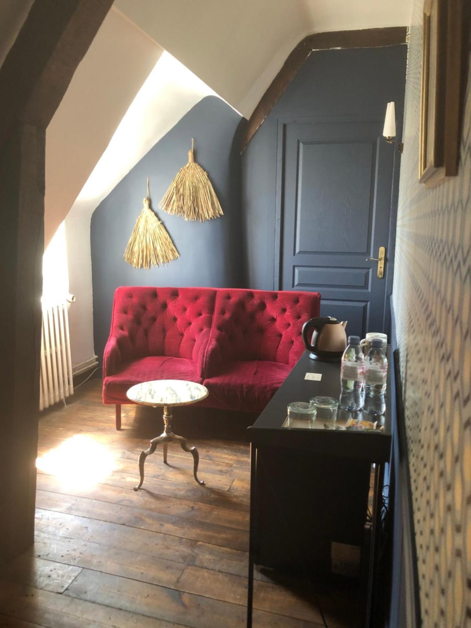 La Maison Aux Murs Anciens Et Ses Chambres タルブ エクステリア 写真